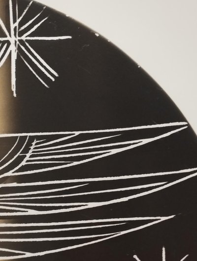 Vallauris plate with incised decoration.