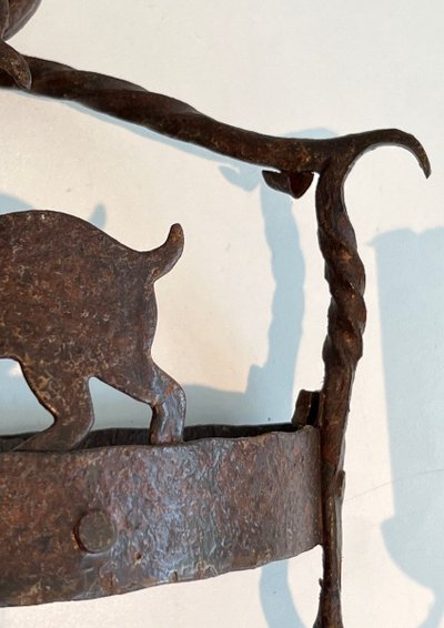 Paire d'Appliques En Fer Forgé Représentant des Animaux. Travail Français. Vers 1940