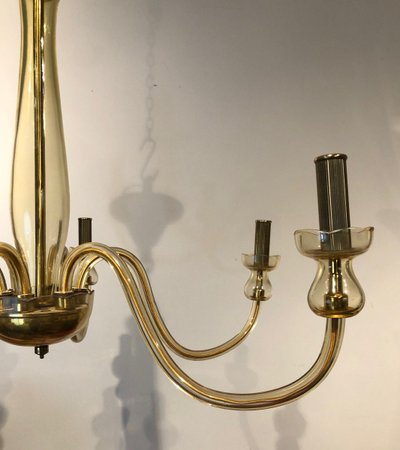Coppia di lampadari in cristallo di Murano color champagne. Opera italiana. Intorno al 1970