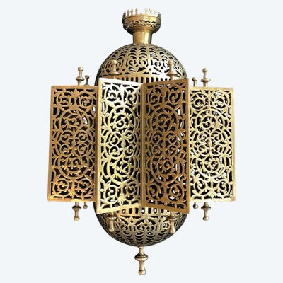 Außergewöhnliche orientalische Laterne aus Messing. Orientalische Arbeit. Ende des 19. Jahrhunderts