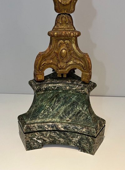Grand Candelabra En Bois Sculpté Doré Sur Socle Patiné. French work. Circa 1900
