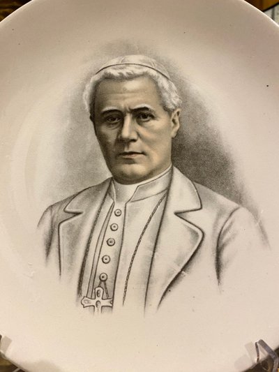Teller Sarreguemines, Pius X.