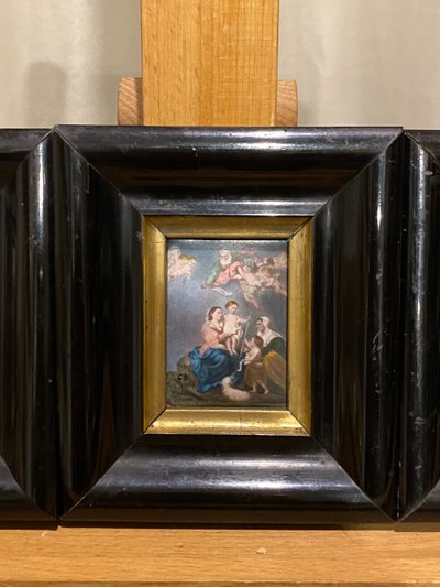 Ensemble de trois scènes religieuses, Peinture sur porcelaine, XIXe siècle 