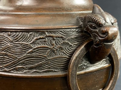 Bronze ginger pot 19th century Meiji Japan