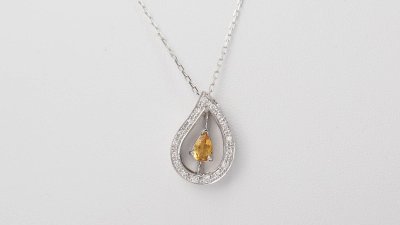 Necklace in white gold, citrine and diamonds