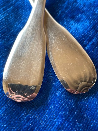 12 art deco teaspoons.