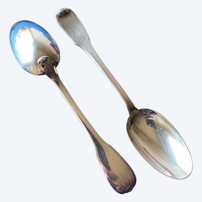 12 art deco teaspoons.