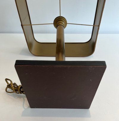 Lampe De Bureau En Cuir Marron Et Laiton. French work in the style of Jacques Adnet