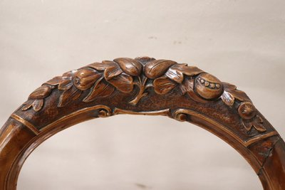 Dining Chairs in Carved Walnut, Mid-19th Century