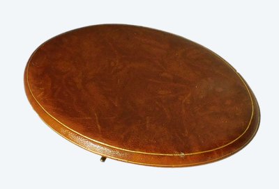 Bellissimo kit da cucito in argento massiccio in stile Art Nouveau. Contiene un paio di forbici da ricamo.