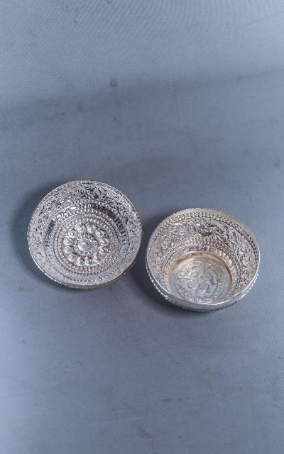 Scatola rotonda in argento betel lime Burma 60g