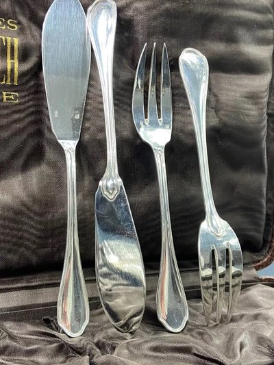 Servizio di pesce Luigi XV Ravinet d'Enfert in argento con filetto di violino