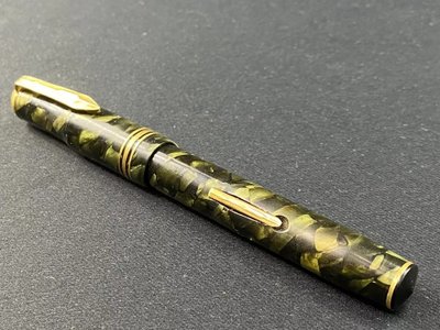 Stylo plume vintage 1940 marbré vert Unic Mondial