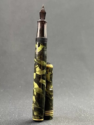 Stylo plume vintage 1940 marbré vert Unic Mondial