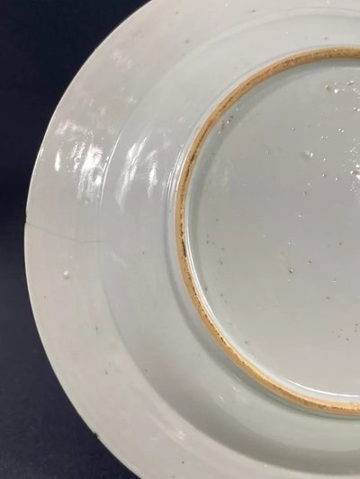 Pair of 18th century Compagnie des Indes Far East porcelain plates China