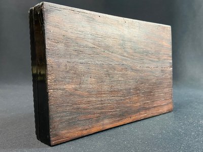 Scatola da gioco in palissandro laccato nero e ottone intarsiato Napoleone III