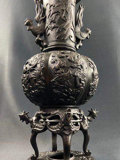 Large 19th century bronze vase with bird design Meiji Japan