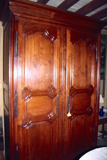 Eichenschrank aus der Zeit Louis XIV