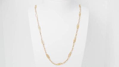 Alte filigrane Halskette aus Gelbgold