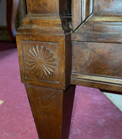 Bed stamped Bastel Empire Consulate period in walnut circa 1800