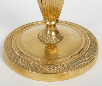 Paar kleine Kerzenleuchter namens „Ragots“ aus vergoldeter Bronze, Empire-Zeit, um 1810