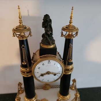 Pendel - Vergoldete Bronze, Marmor - Ende des 18. bis Mitte des 19. Jahrhunderts - GAVELLE -