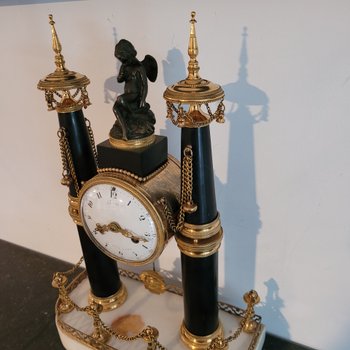 Pendel - Vergoldete Bronze, Marmor - Ende des 18. bis Mitte des 19. Jahrhunderts - GAVELLE -