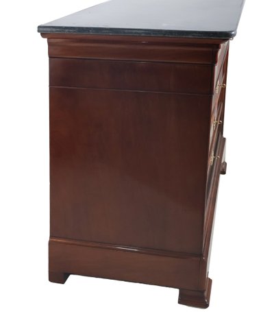 Restoration period flamed mahogany chest of drawers