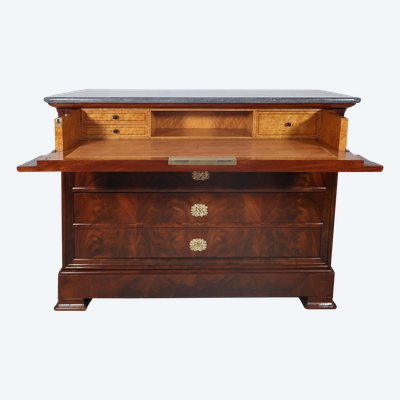 Restoration period flamed mahogany chest of drawers