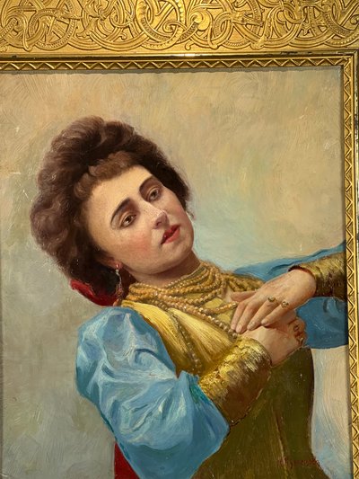 DIPINTO RUSSO / OLIO SU TAVOLA IN LEGNO CON CORNICE RAFFIGURANTE UN RITRATTO DI DONNA