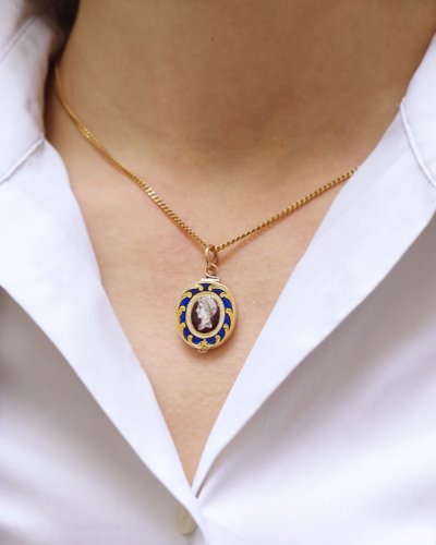 Médaillon Empereur romain émail en or 14k, Pendentif émaillé, médaillon ancien, Napoléon III