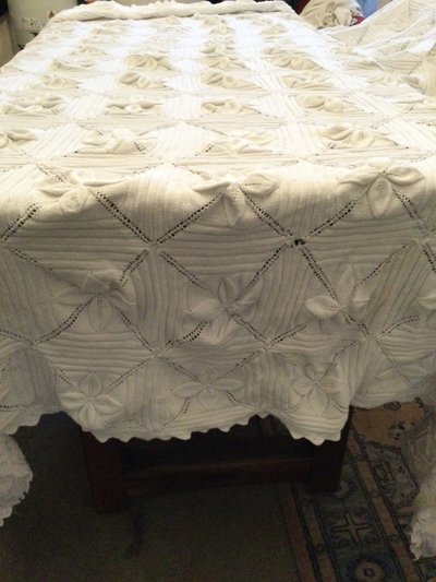 Couvre lit blanc 