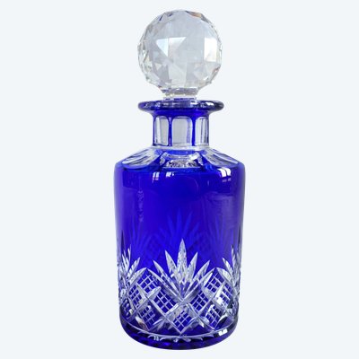 Large alcohol or perfume bottle in blue overlay Baccarat crystal - Douai model - 20.2cm