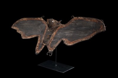 Flughund-Fledermaus, Stammeskunst, Ozeanische Kunst, Rindenfigur, Papua Neuguinea, Ozeanien