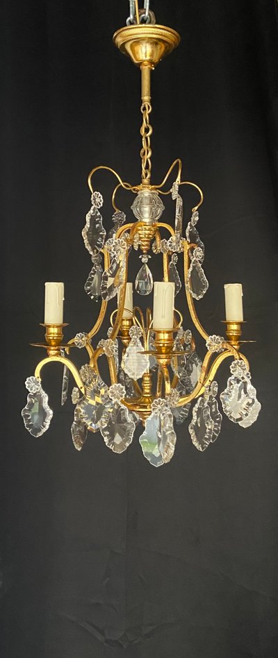 Lampadario in foglia d'oro