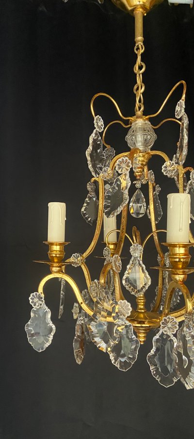 Lampadario in foglia d'oro