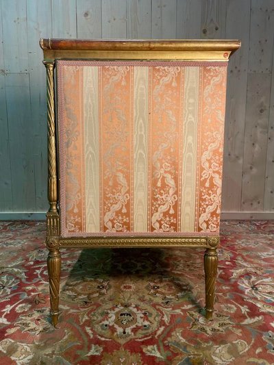 Louis XVI style bench in gilded wood.