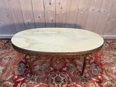 Table basse ovale de style Louis  XVI 