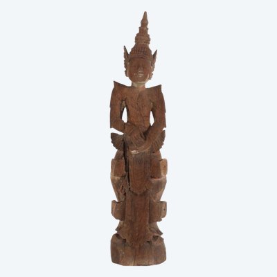 Scultura in legno di un Nat birmano