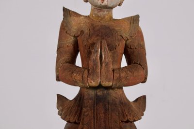 Scultura in legno di un Nat birmano