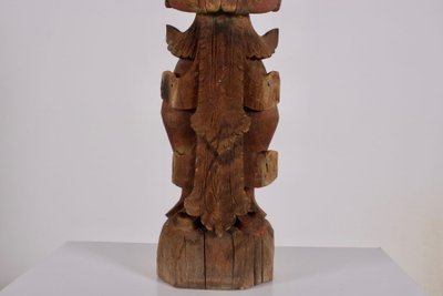 Scultura in legno di un Nat birmano