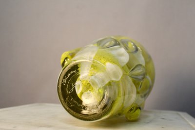 Flacon en verre soufflé Par Jean Claude Novaro (1943-2014)