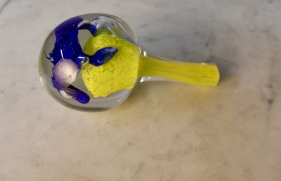 Flacon en verre soufflé Par Jean Claude Novaro (1943-2014)