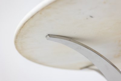 Table in white marble and chromed and gilded metal. Circa 1970.  LS60812009H