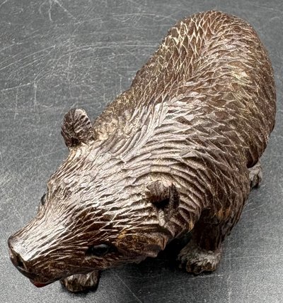 ORSO IN LEGNO INTAGLIATO