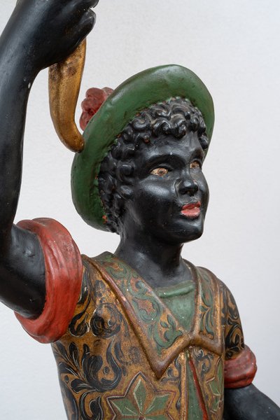 Sculpture/lampe ancienne en bois polychrome. Epoque: début du XXe siècle.