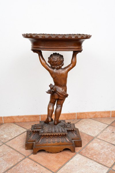 Pot de fleurs romain antique, première moitié du XIXe siècle.