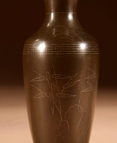 A small Japanese bronze vase Meiji period 1868-1912