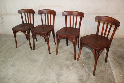 Bakelite-topped bistro table with 4 Art Deco beech chairs