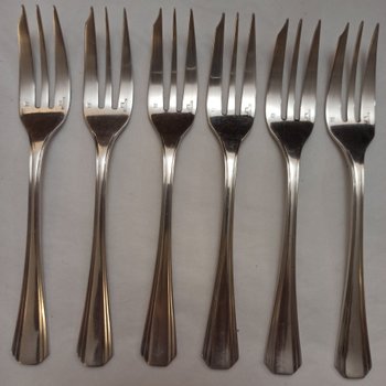6 fourchettes à gâteaux modèle boréal 